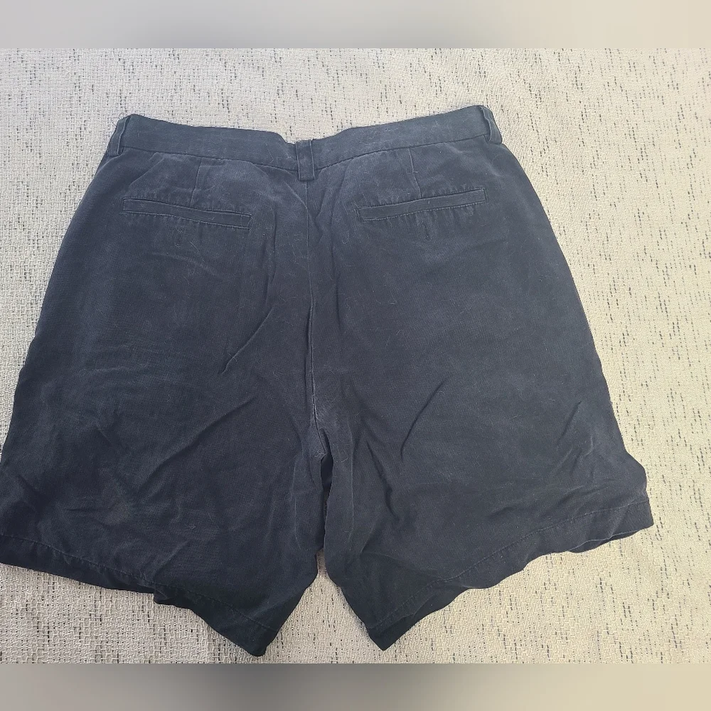 Tommy Bahama Silk Shorts Men’s 34 Black Luxury Resort Casual - Picture 6 of 8